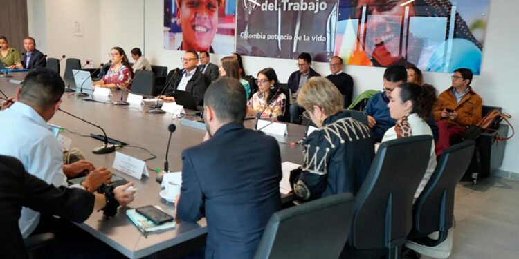 El próximo miércoles 11 de diciembre se vuelve a reunir la mesa de concertación salarial