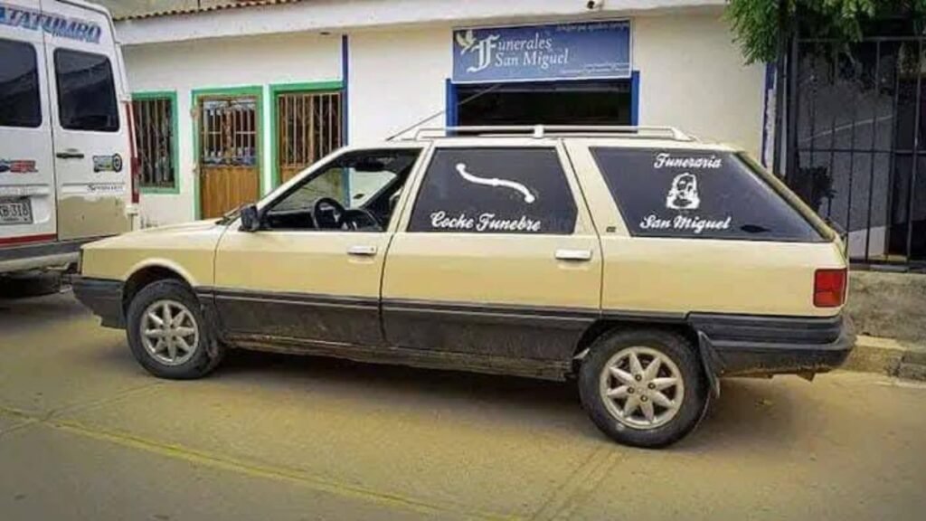 El coche fúnebre en el que fue masacrada la familia López - Durán, se conocía como "La última lágrima".