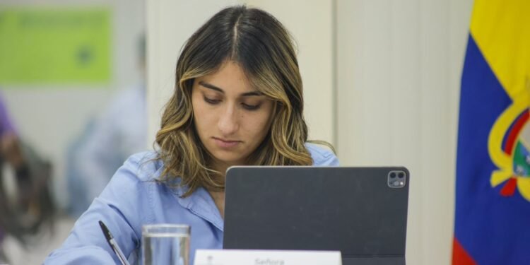 El presidente Gustavo Petro mueve su ajedrez político: Laura Sarabia es la nueva canciller