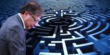 Petro en su laberinto