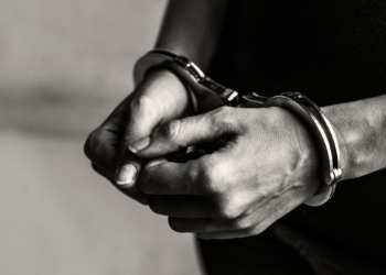 Capturados un mayor y un patrullero de la Policía, acusados de sobornar a compañeros a cambio de beneficios