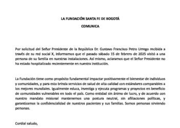 Fundación Santa Fe dice que el presidente Petro no ha estado hospitalizado recientemente