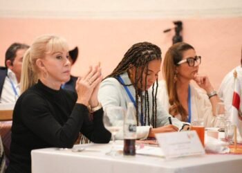 Así fue el tenso encuentro entre Petro y gobernadores del país: dos mujeres le hablaron duro al presidente