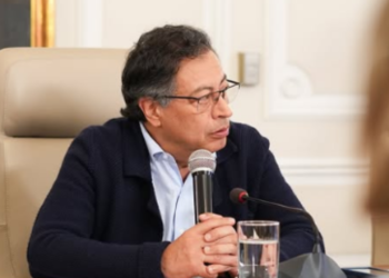 Gustavo Petro, en el ojo del huracán: CNE reanuda la investigación a su campaña 