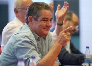 ¿Vargas Lleras va por la Presidencia? Cambio Radical le pide que salga al ruedo 