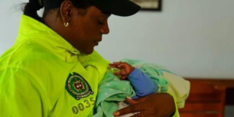 Hallaron al bebé raptado en el oriente de Cali tras 20 horas de intensa búsqueda