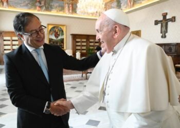 Colombia se solidariza con el papa Francisco