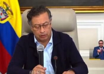 “¿De dónde sale que estaba en una UCI por sobredosis?”: presidente Petro desmiente conjeturas sobre su salud