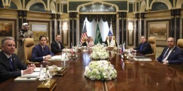 Rusia y Estados Unidos liman asperezas: avanzan en normalizar relaciones 