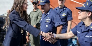 La secretaria de Seguridad Interior de EEUU viaja a El Salvador, Colombia y México