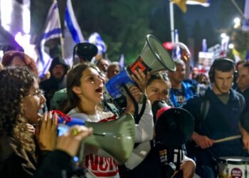 Hamás difunde un video de dos rehenes israelíes en Gaza: uno de ellos es Elkana Bohbot, casado con colombiana