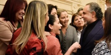 Benedetti afina la puntería para la elecciones: busca crear frente amplio con varios partidos