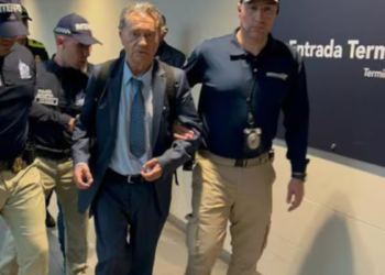 Tras llegar a Colombia, Carlos Lehder fue trasladado a la sede de la Dijin