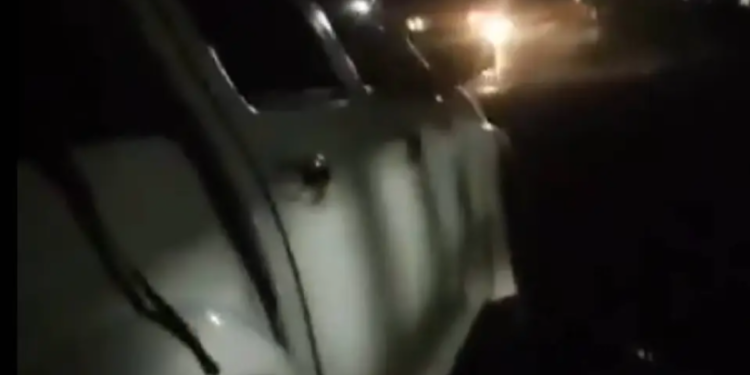 Cuatro uniformados heridos por atentado con explosivos a caravana militar en Cauca