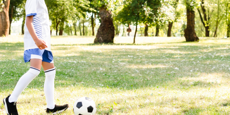 Joven de 16 años muere por bala perdida tras enfrentamiento entre bandas criminales, en Santander
