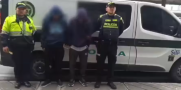 Jóvenes fueron capturados “infraganti” por atentar contra un vehículo del sistema de Transmilenio