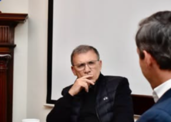 Roy Barrera deberá declarar ante Corte Suprema por presuntos presiones por puestos en la DIAN