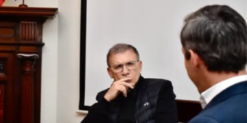 Roy Barrera deberá declarar ante Corte Suprema por presuntos presiones por puestos en la DIAN