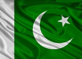 Un grupo de rebeldes toma a 450 rehenes en un tren de Pakistán