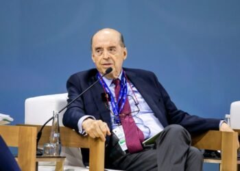 Drogadicción, perfidias y hasta “secuestros”: así describe el excanciller Leyva al gobierno Petro