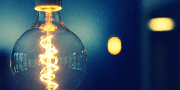 Apagón en España y Portugal se debe a fuerte oscilación del flujo de potencia: ¿por qué es histórico?