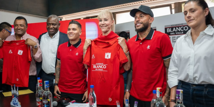 Nuevo patrocinador para el América de Cali: firma acuerdo con Licores del Valle