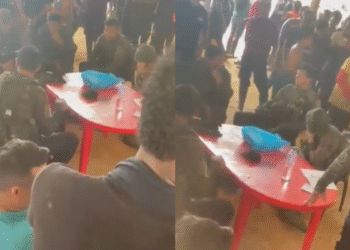 Pobladores secuestran a militares en Nariño