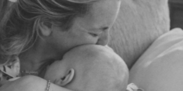 Reconocida influencer anunció con dolor la muerte de su bebé de nueve meses.