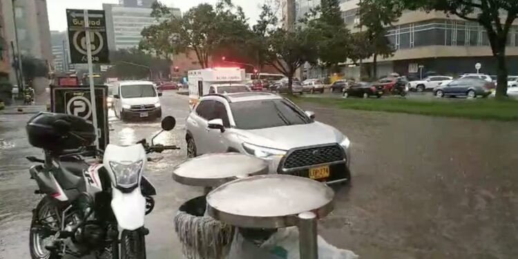 Lluvias hacen estragos en Colombia