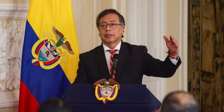 El 1 de mayo el presidente presentará la consulta popular al Congreso