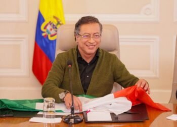 El presidente Petro evalúa opción de convocar por decreto la consulta popular
