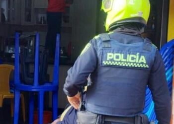 Policía asesino a su expareja y se suicidó