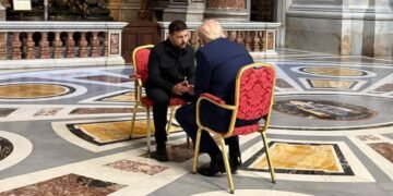 El último acto de paz del papa Francisco: Trump y Zelensky conversaron en la Basílica de San Pedro