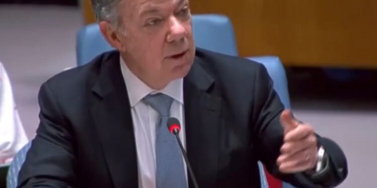 Santos dice que “la paz total ha sido un total fracaso”