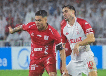 América empató con Huracán y complicó su clasificación en la Copa Sudamericana