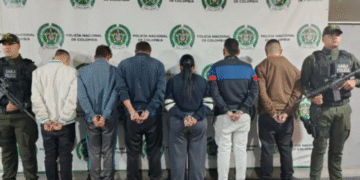 A la cárcel, 7 personas señaladas de secuestrar y abusar a mujer en Bogotá, incluido un policía
