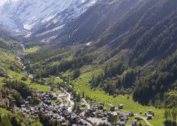 En video quedó registrada caída de un glacial que acabó con un pueblo en Suiza