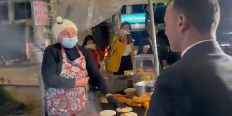 Mindefensa visitó a doña Yaneth: “¡Gracias por proteger a nuestros policías!”