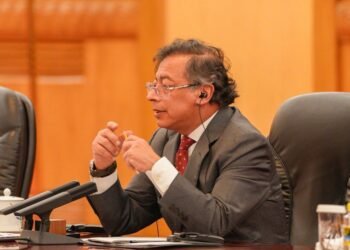 Presidente Petro convoca al pueblo a reunirse en cabildo abierto