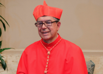 Cardenal Luis José Rueda, único colombiano en el cónclave, revela cómo se viven las horas previas