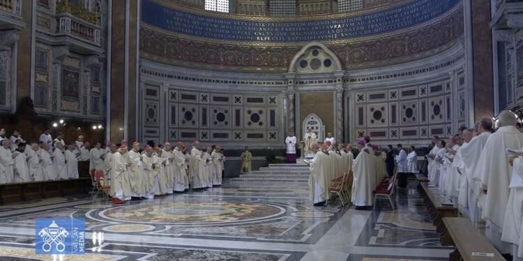 Roma da la bienvenida a su nuevo obispo: el papa León XIV