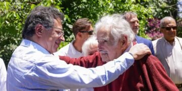 “Ha muerto el gran revolucionario”: así despide Petro a Mujica