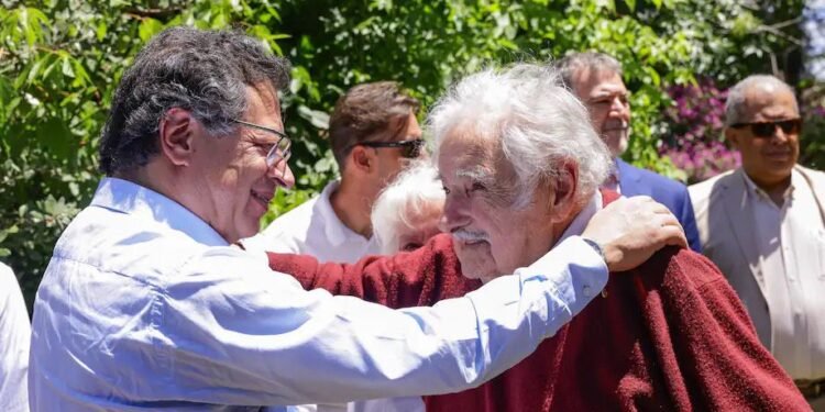 “Ha muerto el gran revolucionario”: así despide Petro a Mujica