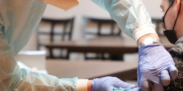 Exigirán vacuna contra la fiebre amarilla para viajar por carretera