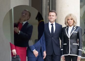 Emmanuel Macron y su esposa