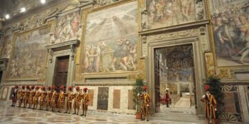 EN VIVO: procesión de los cardenales, inicio del cónclave y primera votación