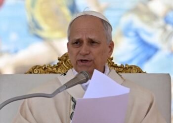 Papa León XIV, en misa inaugural de su pontificado, hace un llamado a la unidad: “¡Es la hora del amor!”