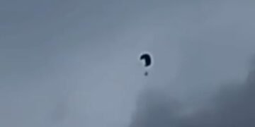 Parapentista desapareció tras ser arrastrado por el viento en Villavicencio: video