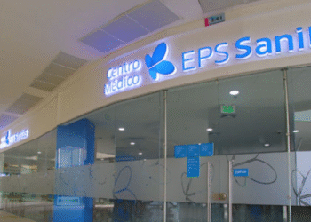 Sanitas rechaza afirmaciones del presidente Petro en su alocución y anuncia acciones legales