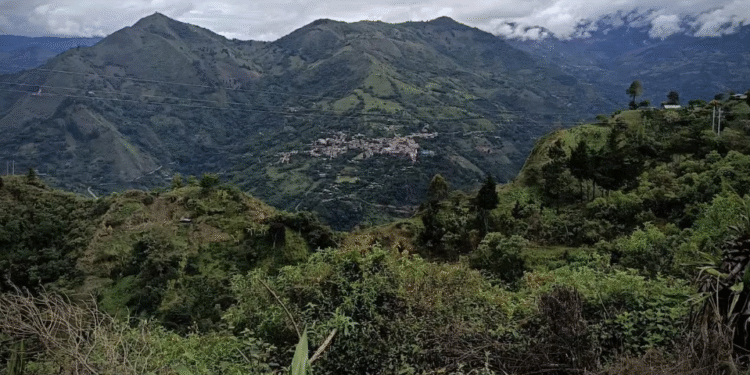 Dos policías heridos por ataque armado en Inzá, Cauca